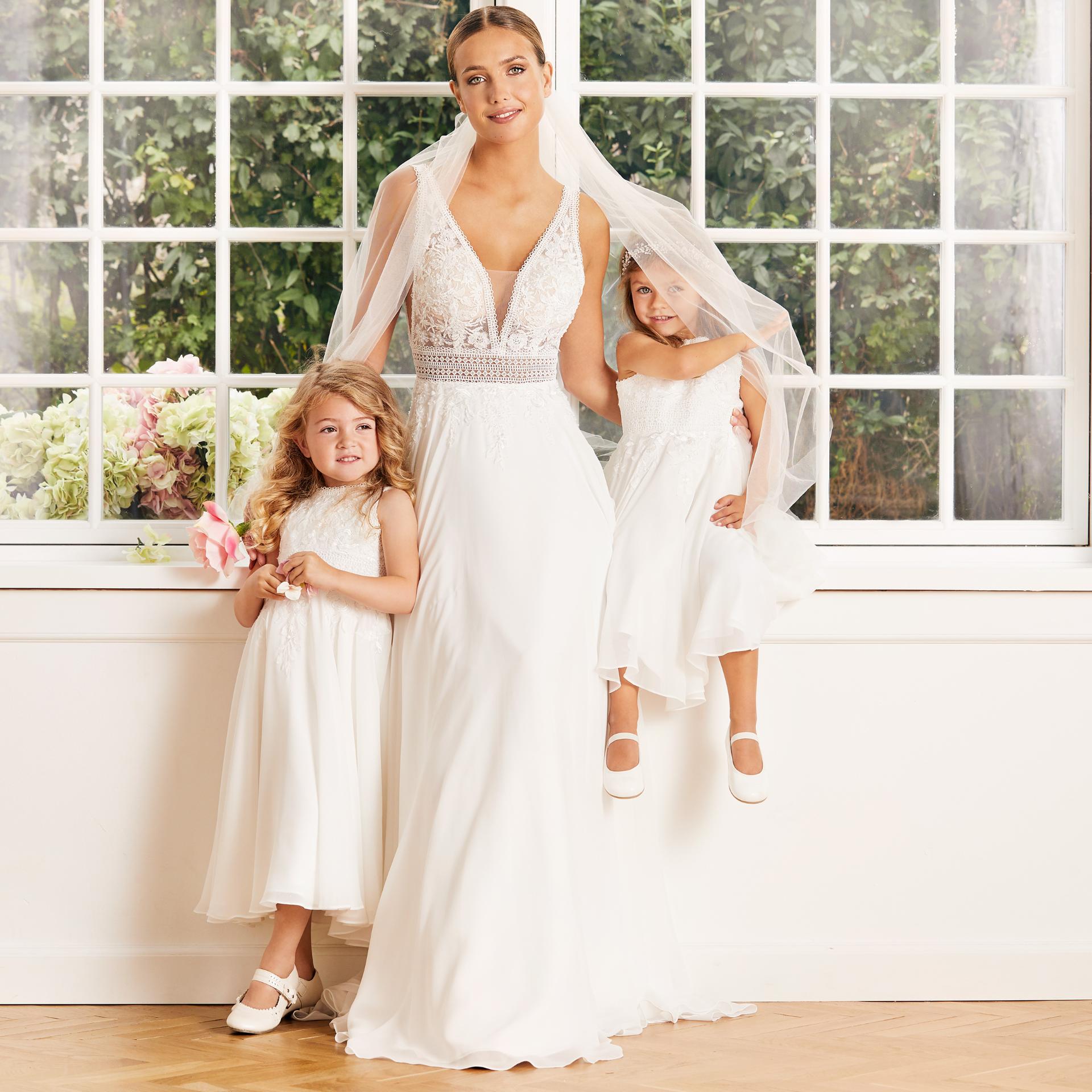 Click to download photo