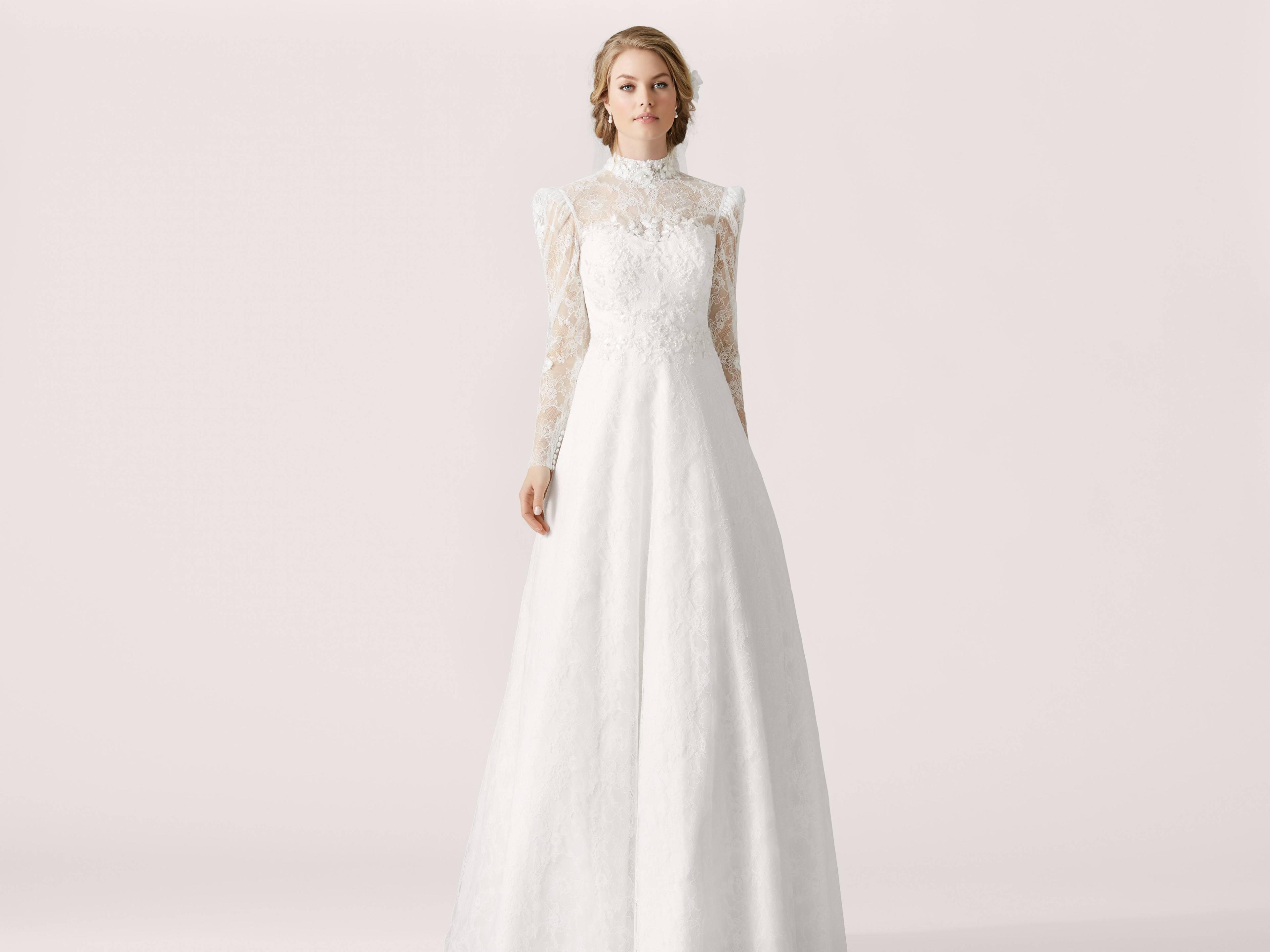 LILLY Bridalfashion & Special Occasions Wear LILLY Bridalfashion & Special Occasions Wear