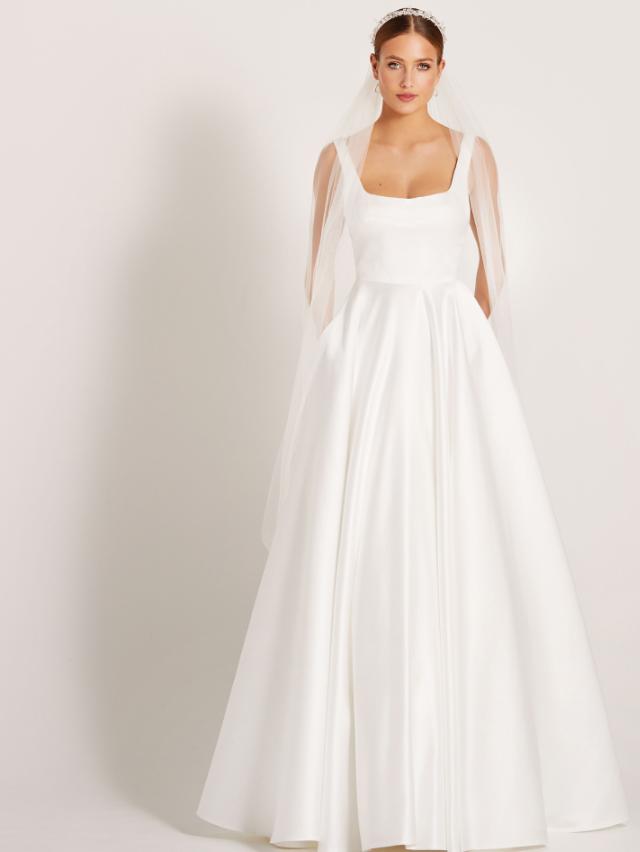 robes de mariée de la marque LILLY simples