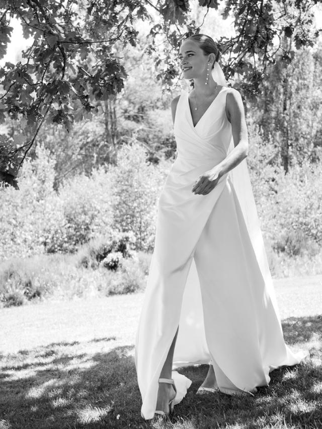 robes de mariée près du corps en satin extensible